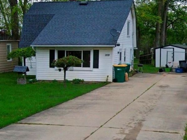 209 Park Street, Gaines Twp, MI 48436