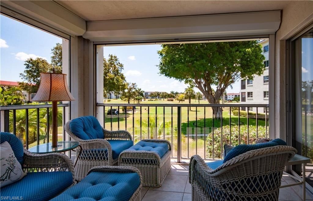 5 High Point Cir W, Unit 206, Naples, FL 34103 Photo