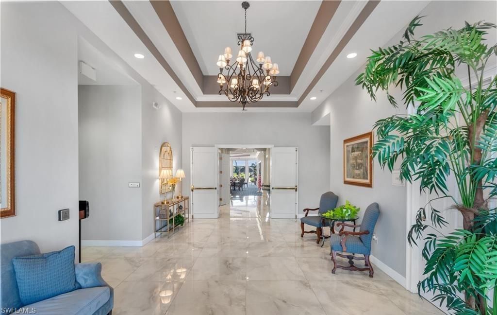 5 High Point Cir W, Unit 206, Naples, FL 34103 Photo