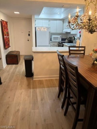 5 High Point Cir W, Unit 206, Naples, FL 34103 Photo