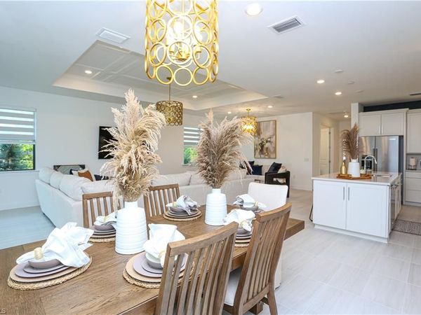 1937 Yellowfin CIR, NAPLES, FL 34114