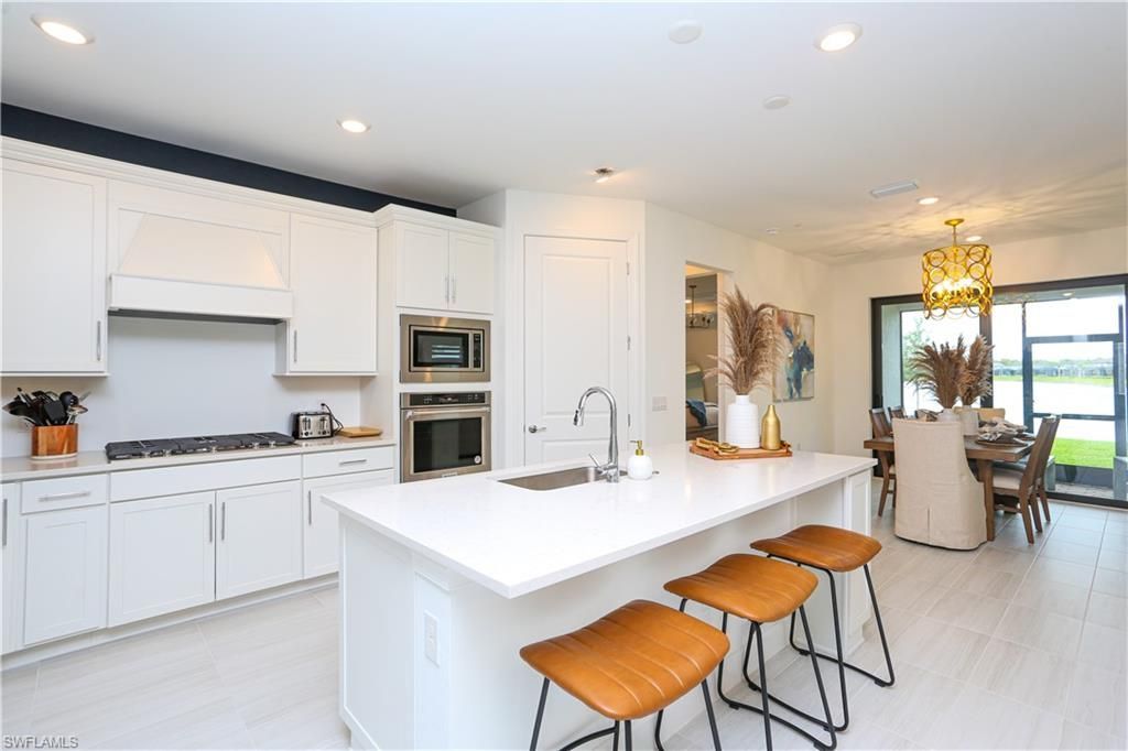 1937 Yellowfin Cir, Naples, FL 34114 Photo
