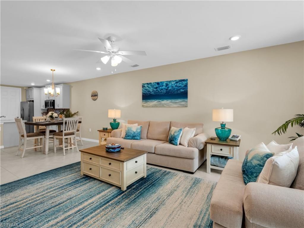 14695 Edgewater Cir , Naples, FL 34114 Photo