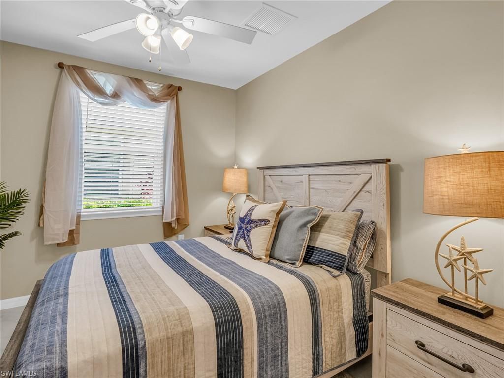 14695 Edgewater Cir , Naples, FL 34114 Photo