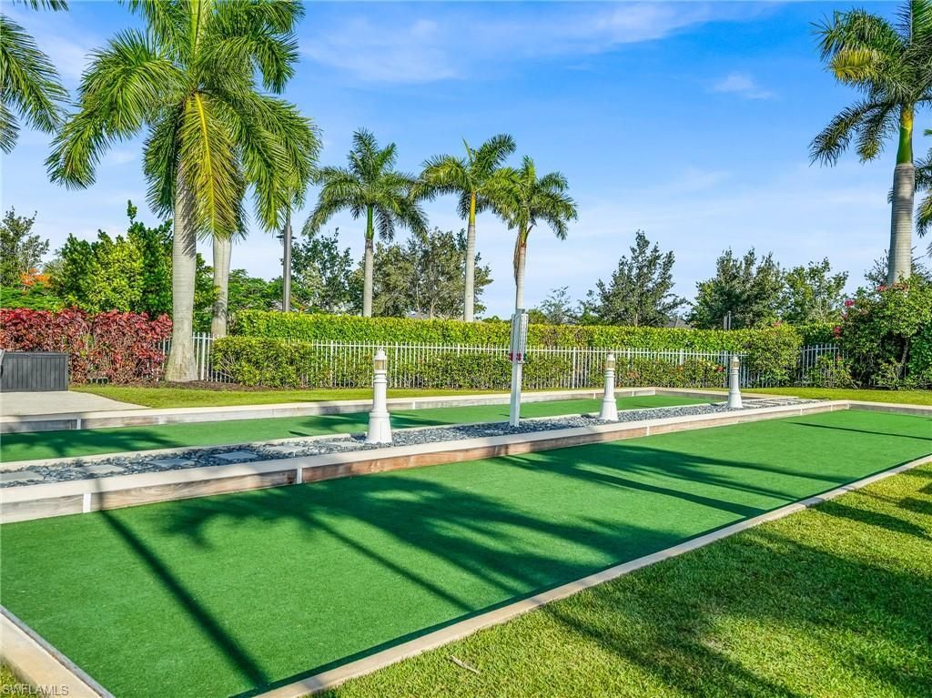 14695 Edgewater Cir , Naples, FL 34114 Photo