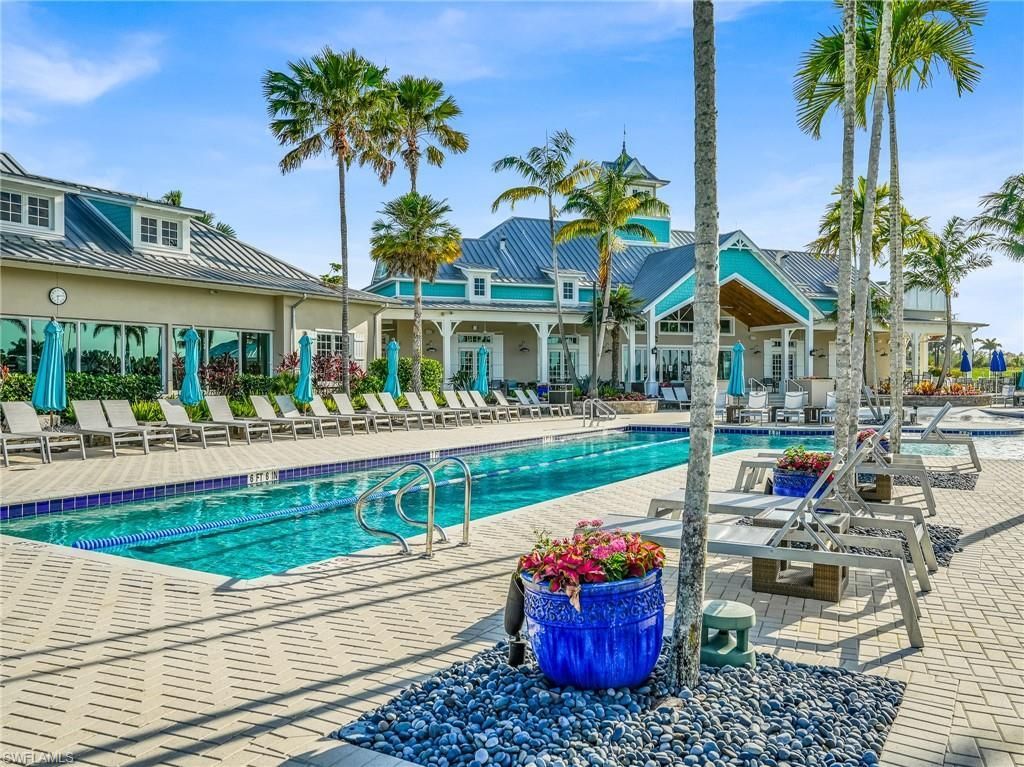 14695 Edgewater Cir , Naples, FL 34114 Photo