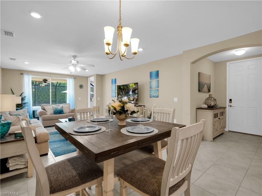 14695 Edgewater Cir , Naples, FL 34114 Photo