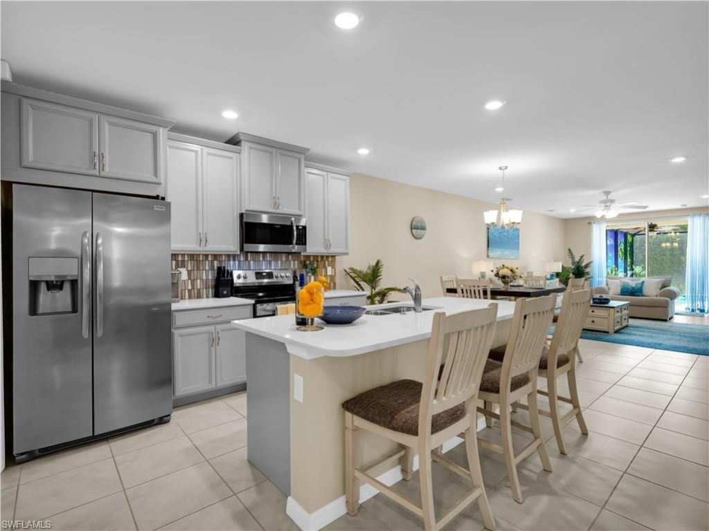 14695 Edgewater Cir , Naples, FL 34114 Photo