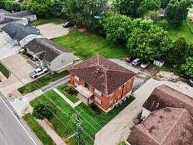 7373 Burlington Pike, Florence, KY 41042 Photo 3