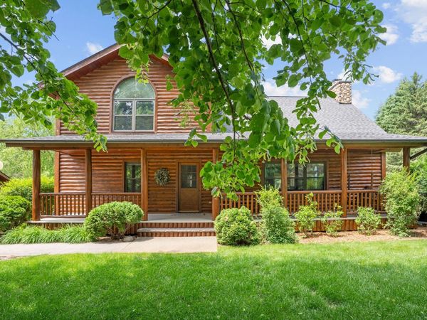 13831 Berkshire Lane, Dayton, MN 55327