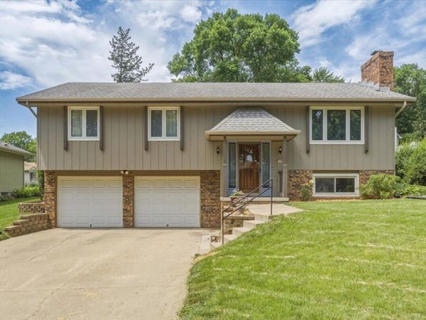 118 UPLAND Drive, COUNCIL BLUFFS, IA 51503