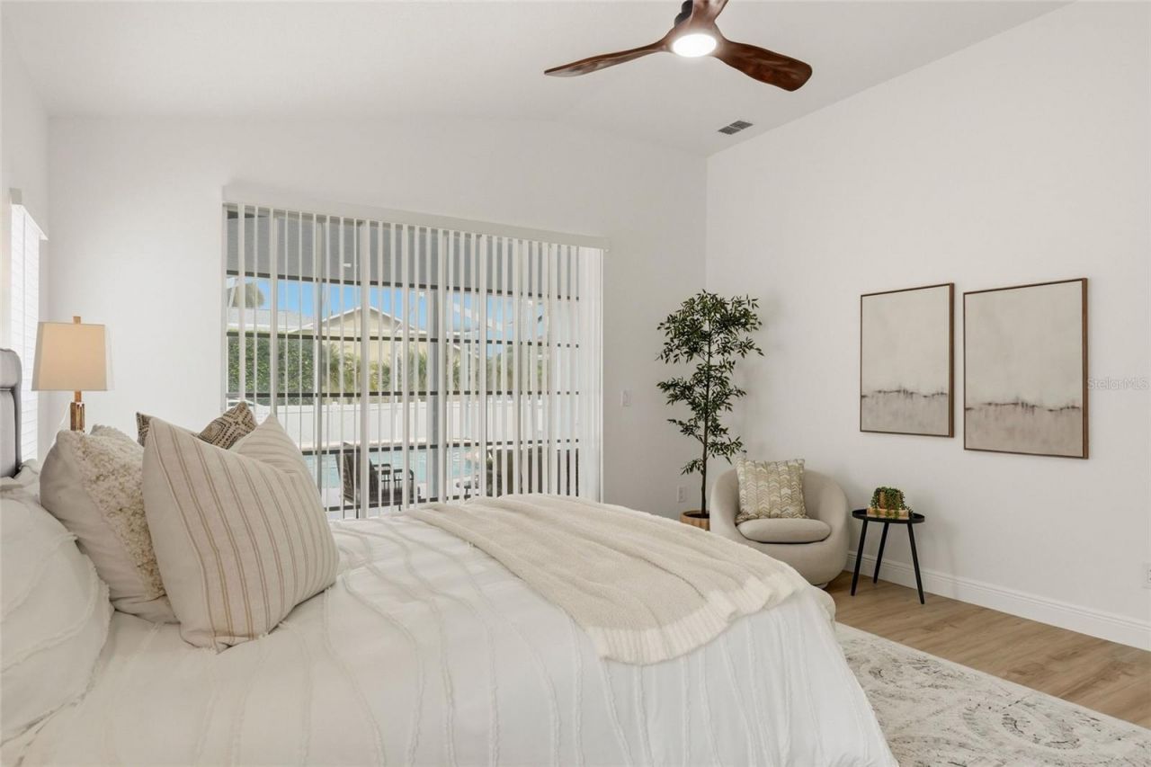9238 Sea Oaks Court , Seminole, FL 33776 Photo