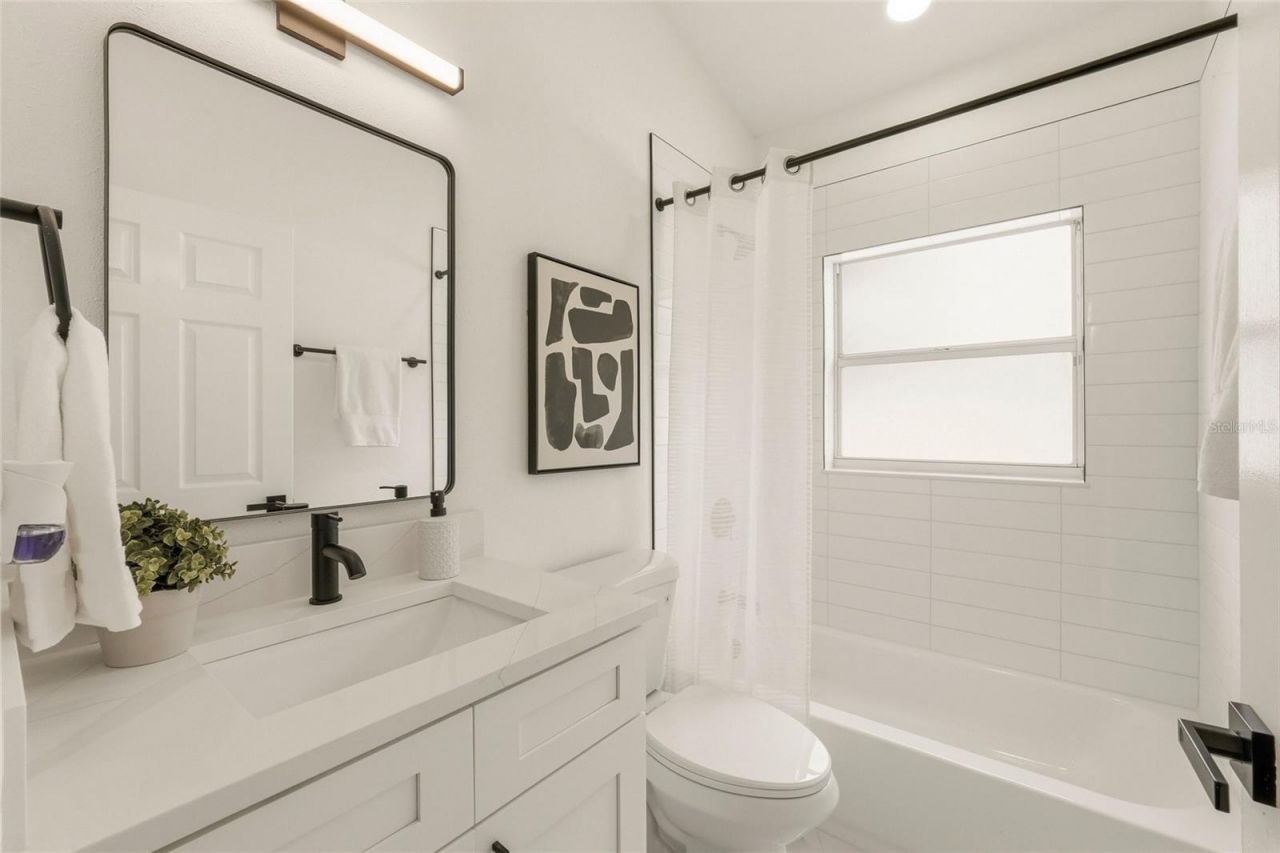 9238 Sea Oaks Court , Seminole, FL 33776 Photo