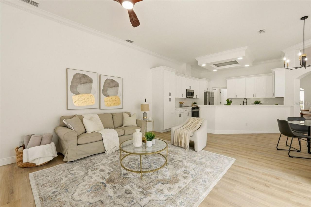 9238 Sea Oaks Court , Seminole, FL 33776 Photo