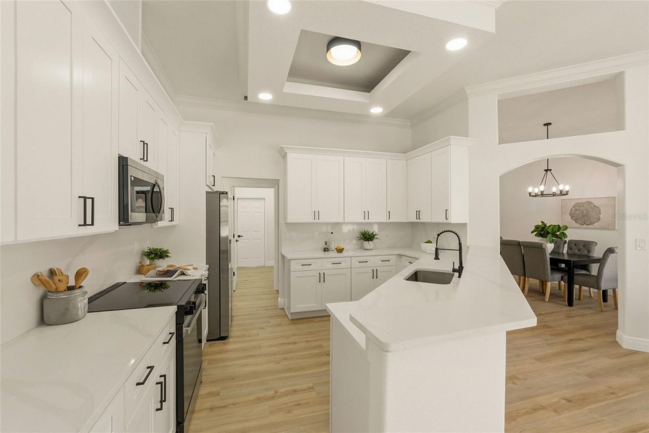 9238 Sea Oaks Court , Seminole, FL 33776 Photo