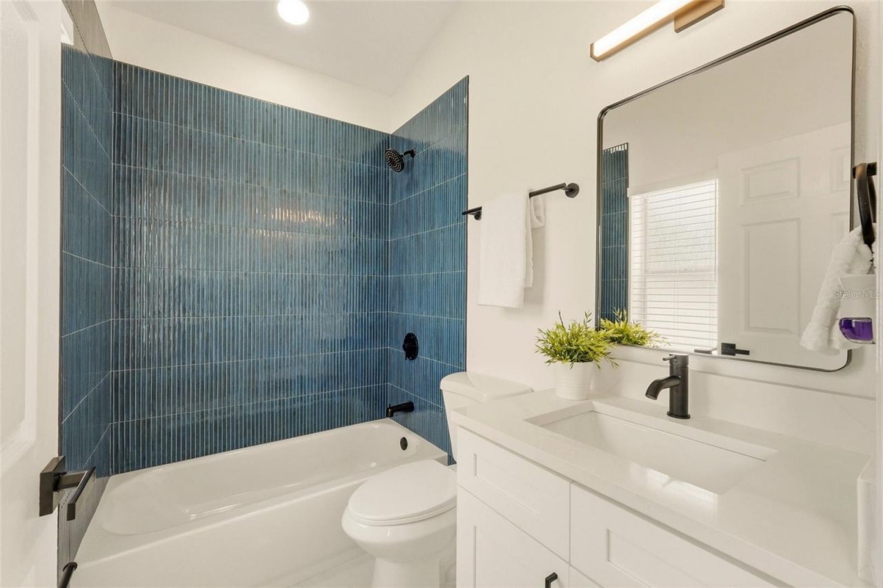 9238 Sea Oaks Court , Seminole, FL 33776 Photo