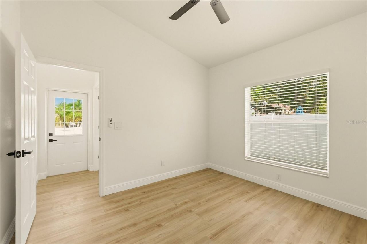 9238 Sea Oaks Court , Seminole, FL 33776 Photo