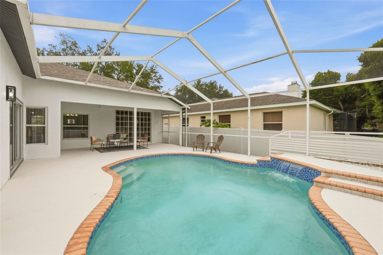 9238 Sea Oaks Court , Seminole, FL 33776 Photo