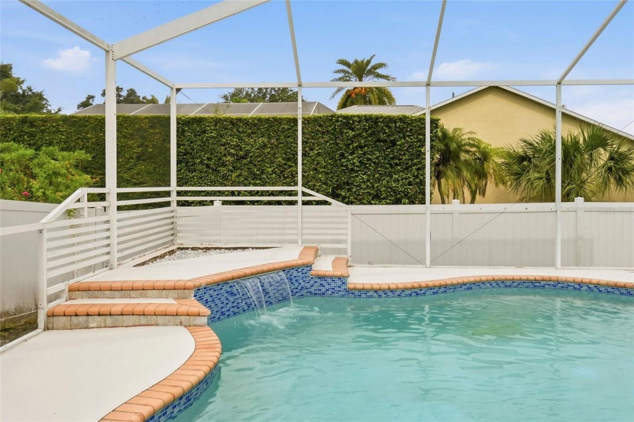 9238 Sea Oaks Court , Seminole, FL 33776 Photo