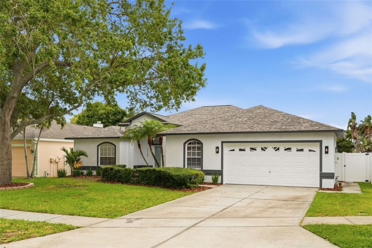 9238 Sea Oaks Court , Seminole, FL 33776 Photo