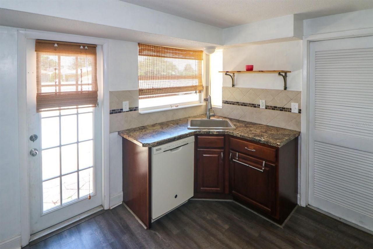 582 Ridgewood Street Nw, Port Charlotte, FL 33952 Photo
