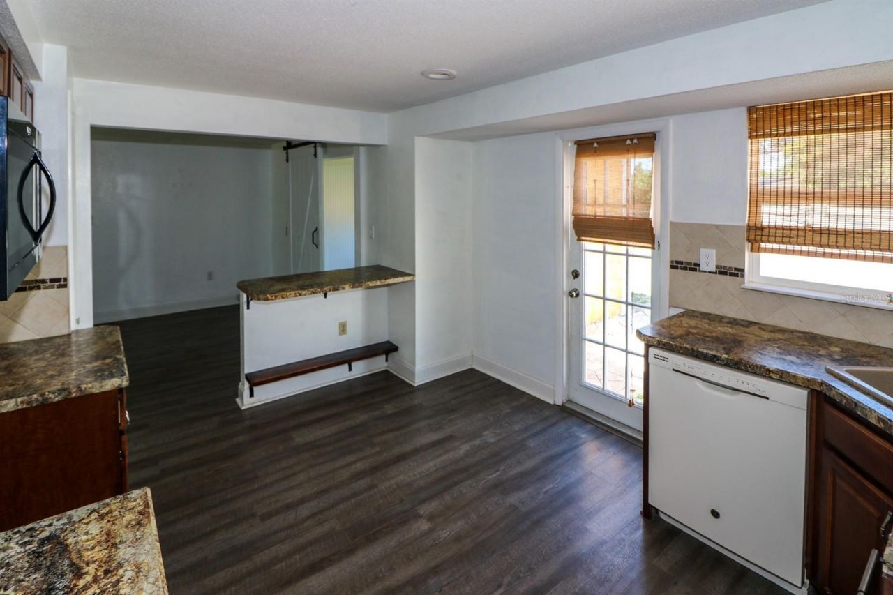582 Ridgewood Street Nw, Port Charlotte, FL 33952 Photo