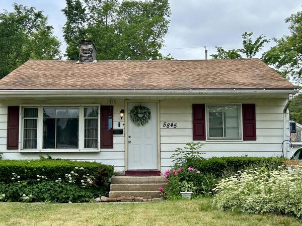 5845 N 35th STREET N, Milwaukee, WI 53209