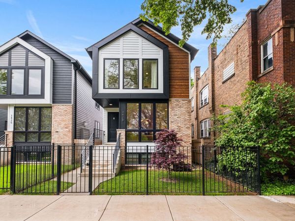 3428 N Kilbourn Avenue , Chicago, IL 60641