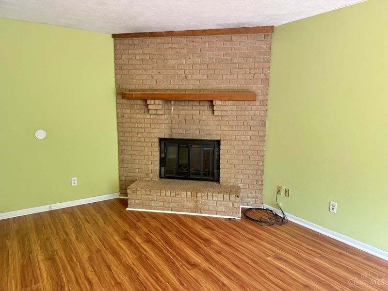 6784 Harrison Avenue, Unit 102, Cincinnati, OH 45247 Photo 4