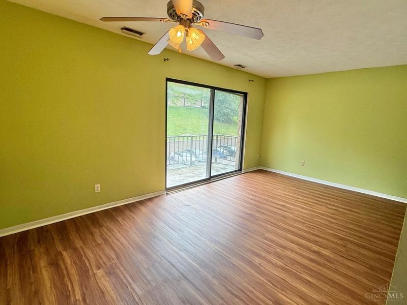 6784 Harrison Avenue, Unit 102, Cincinnati, OH 45247 Photo 8