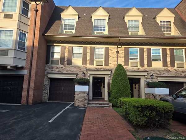 12-29 Diane Place, Unit 195 U, Bayside, NY 11360
