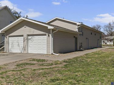 808 Peach Street, Lincoln, NE 68502