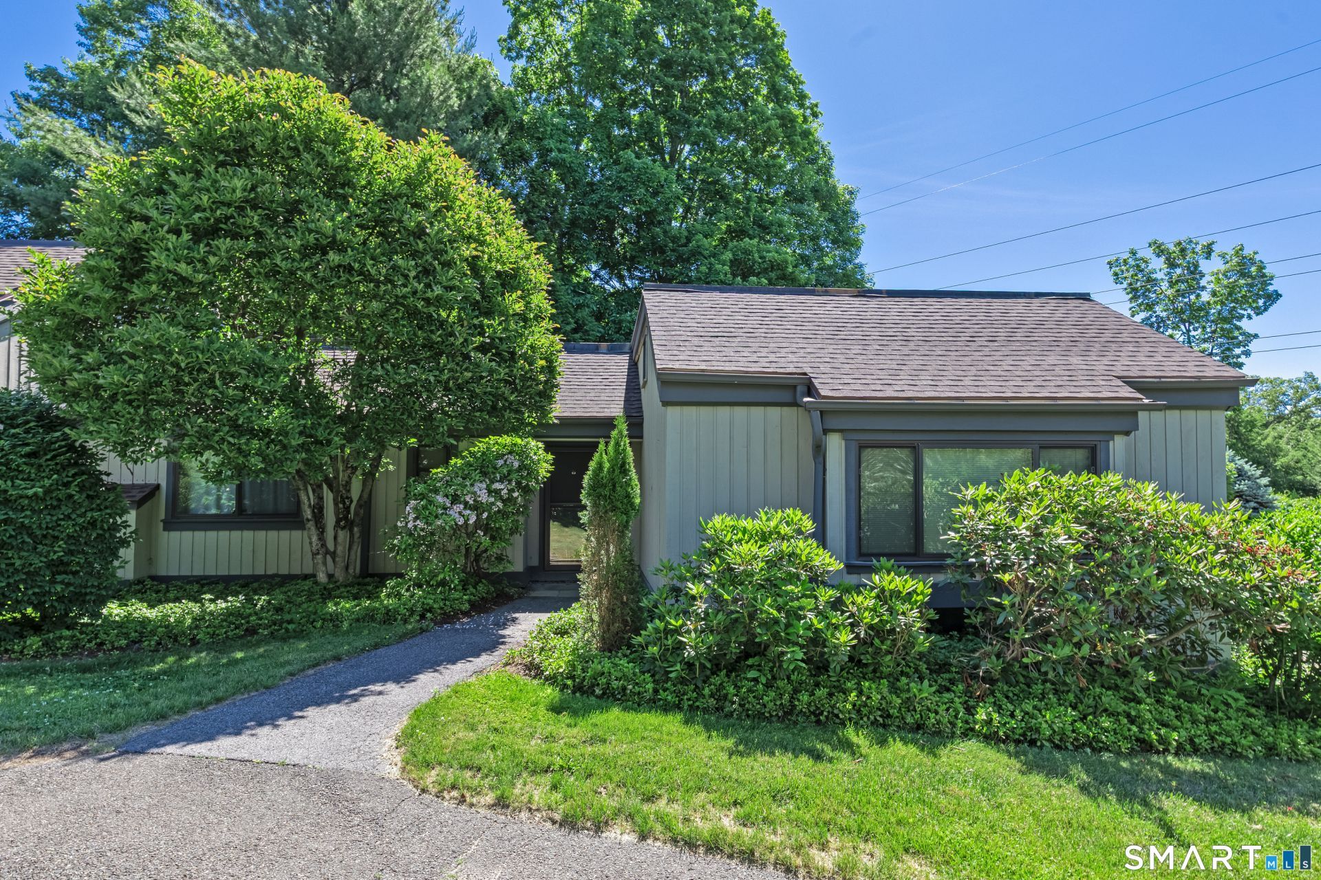 912 Heritage, Unit B, Southbury, CT 06488 Main Photo