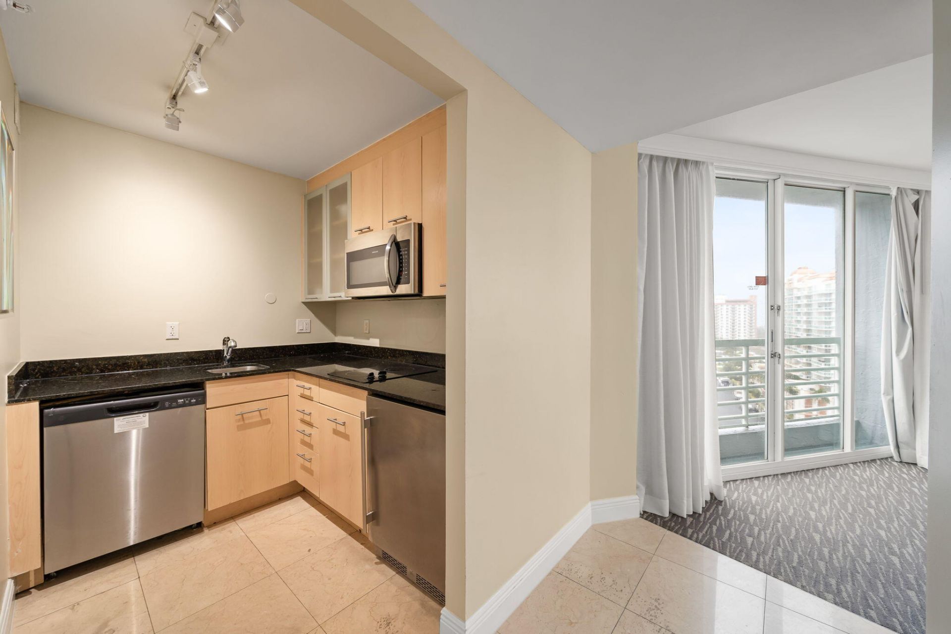2670 E Sunrise Boulevard, Unit 1201, Fort Lauderdale, FL 33304 Photo