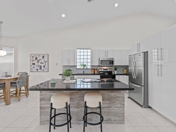 5954 NW 74th Street, Parkland, FL 33067