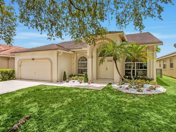 5954 NW 74th Street, Parkland, FL 33067
