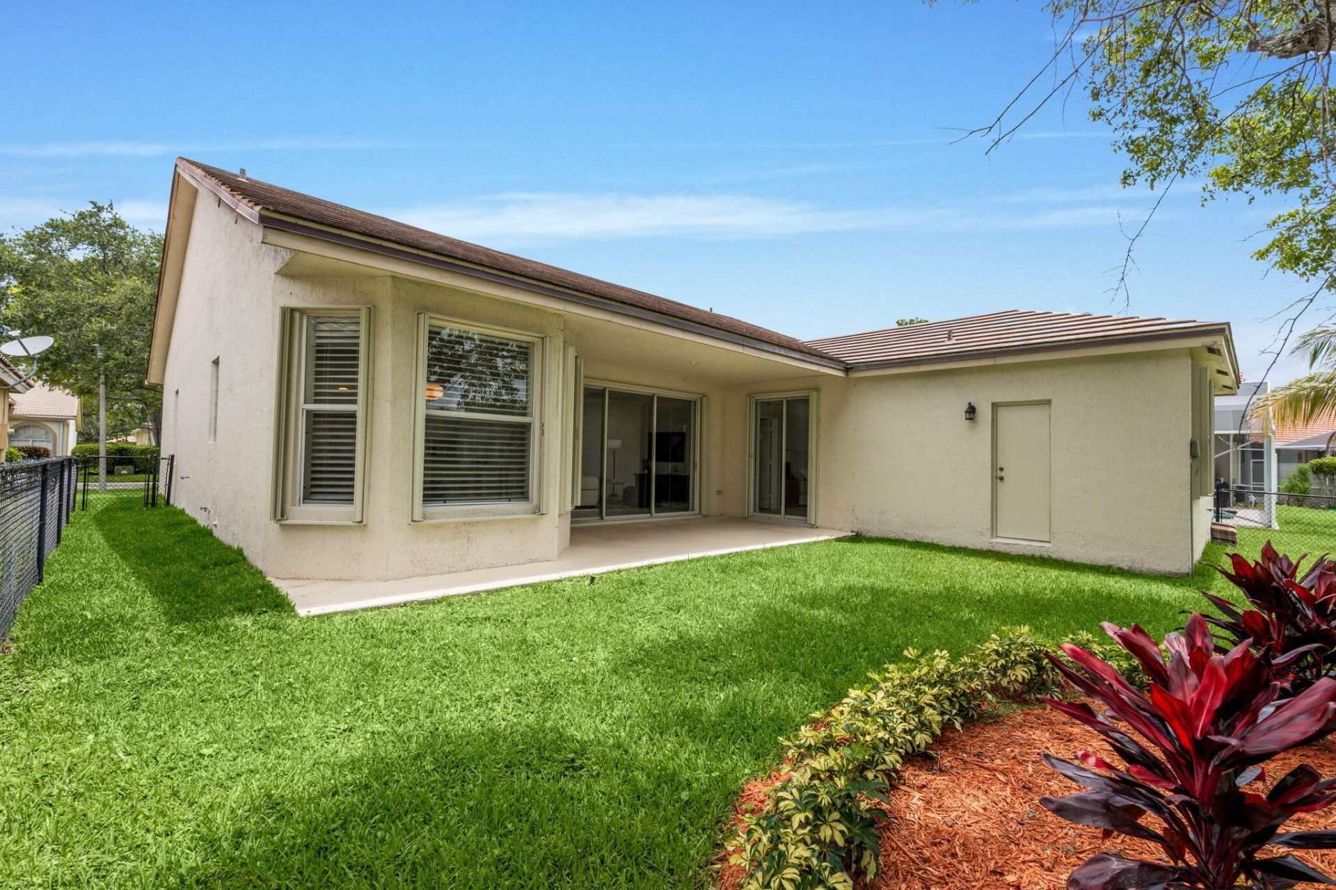 5954 NW 74th Street, Parkland, FL 33067 Photo