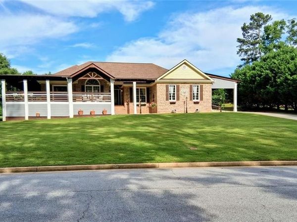 11524 Summer Trace , Hampton, GA 30228