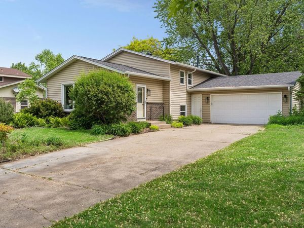 3630 Quaker Lane N, Plymouth, MN 55441