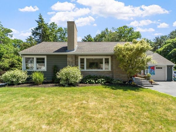 3 Chandler Rd, Wilmington, MA 01887