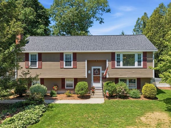 22 Lindale Ave, Weymouth, MA 02191