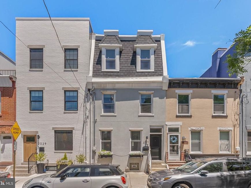 2027 Catharine Street, Philadelphia, PA 19146 Main Photo