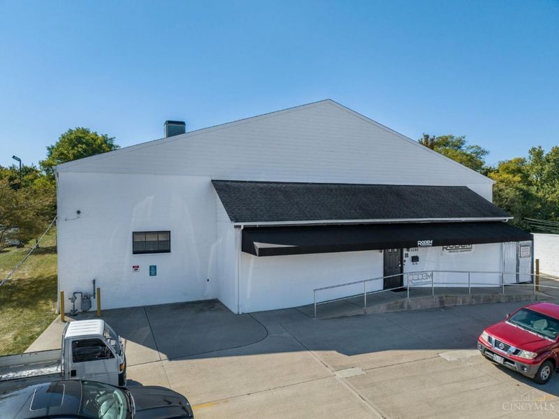 5095 Crookshank Road, Cincinnati, OH 45238 Photo 3