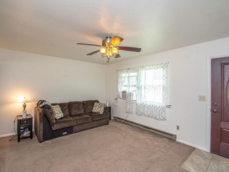824 S Maple Street, Eaton, OH 45320 Photo 2