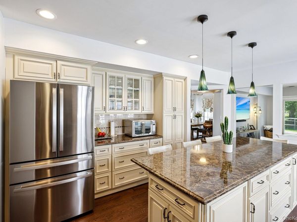 53 Madison Circle , Middle Island, NY 11953