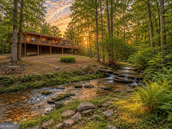 1564 Rackley Road, Ellijay, GA 30536