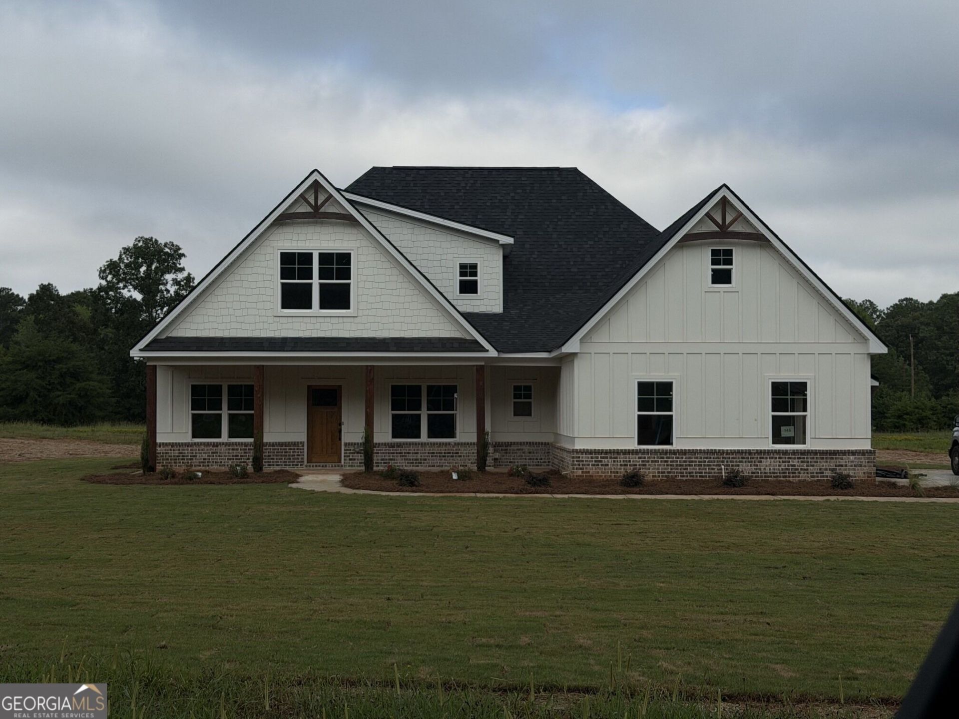 145 Twin Oaks Drive Hampton, GA 30228