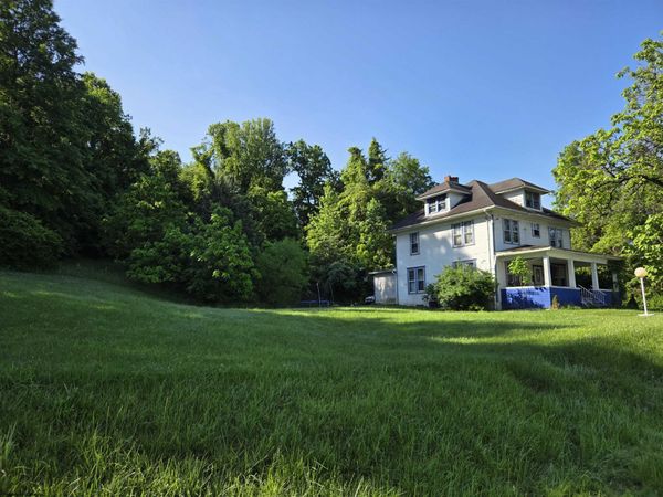 801 & 823 Fairmont Road, Morgantown, WV 26501