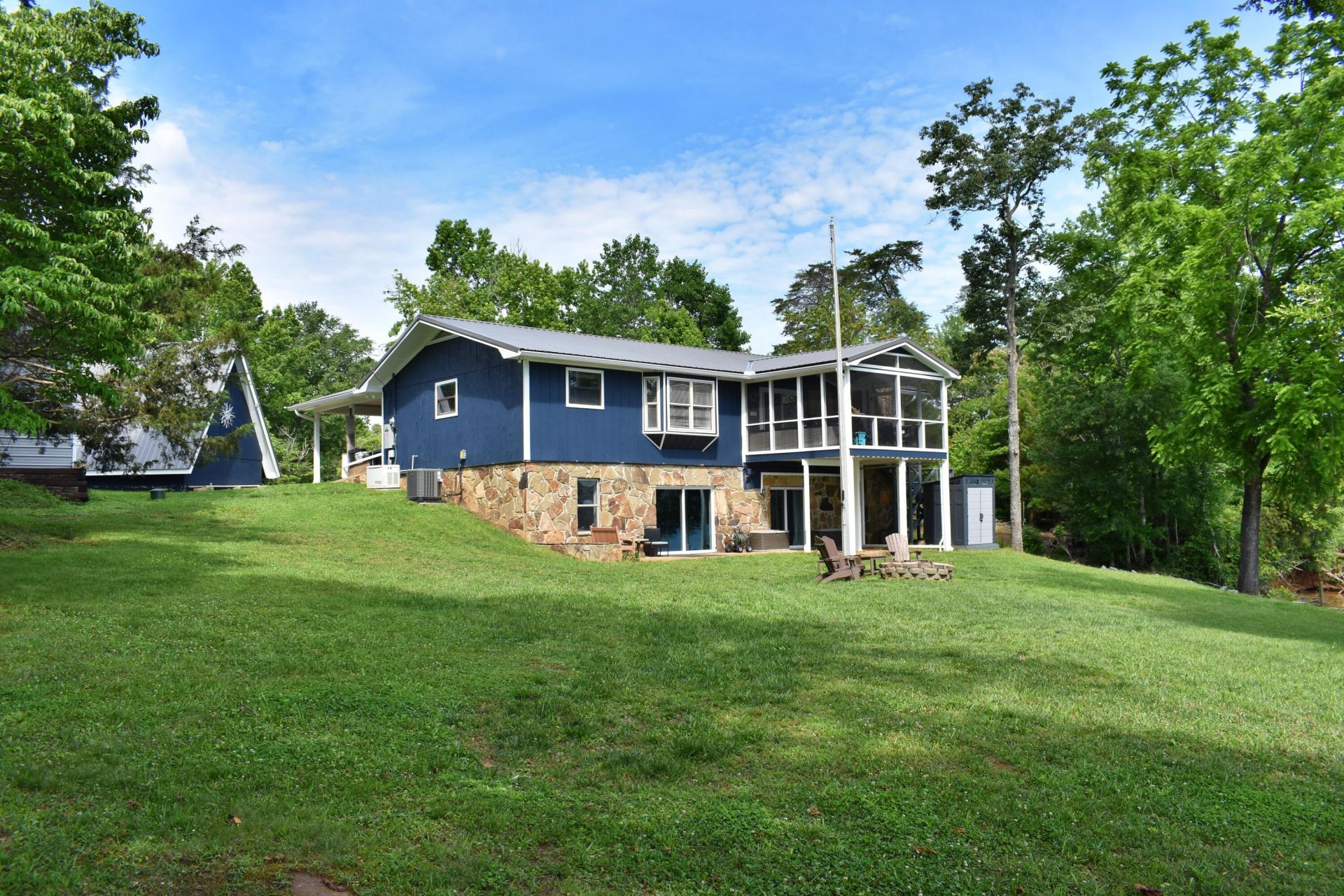 123 Lakewood Road , Ten Mile, TN 37880 Main Photo