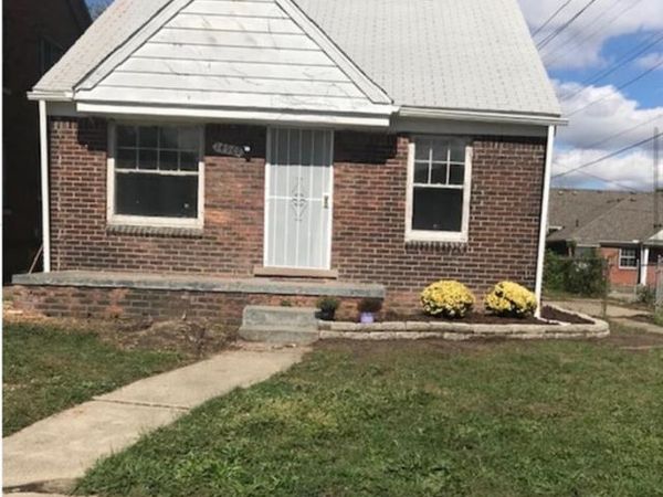14967 Longview Street , Detroit, MI 48213
